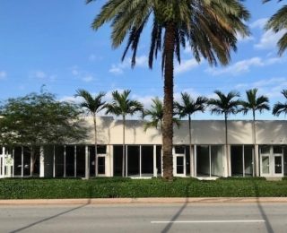 For Lease: Coral Gables Retail Plaza In North Ponce Neighborhood