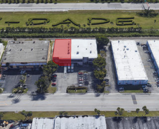 Cooler Warehouse in Doral Available for Sublease